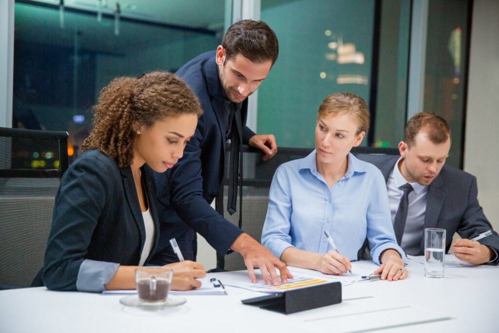 Tips Every Dealership Manager Must Know To Become Better Leaders